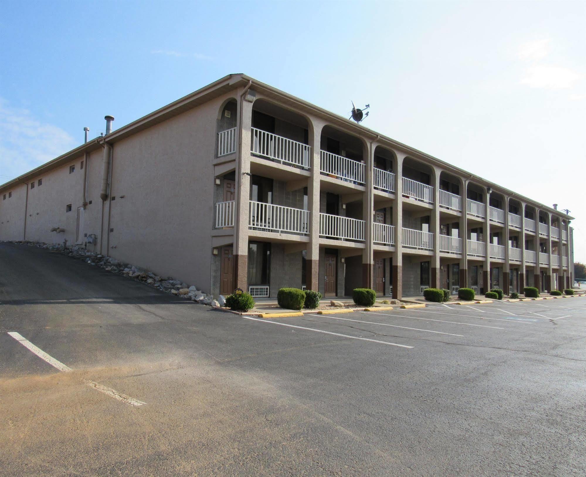 Americas Best Value Inn - 서머셋 외부 사진